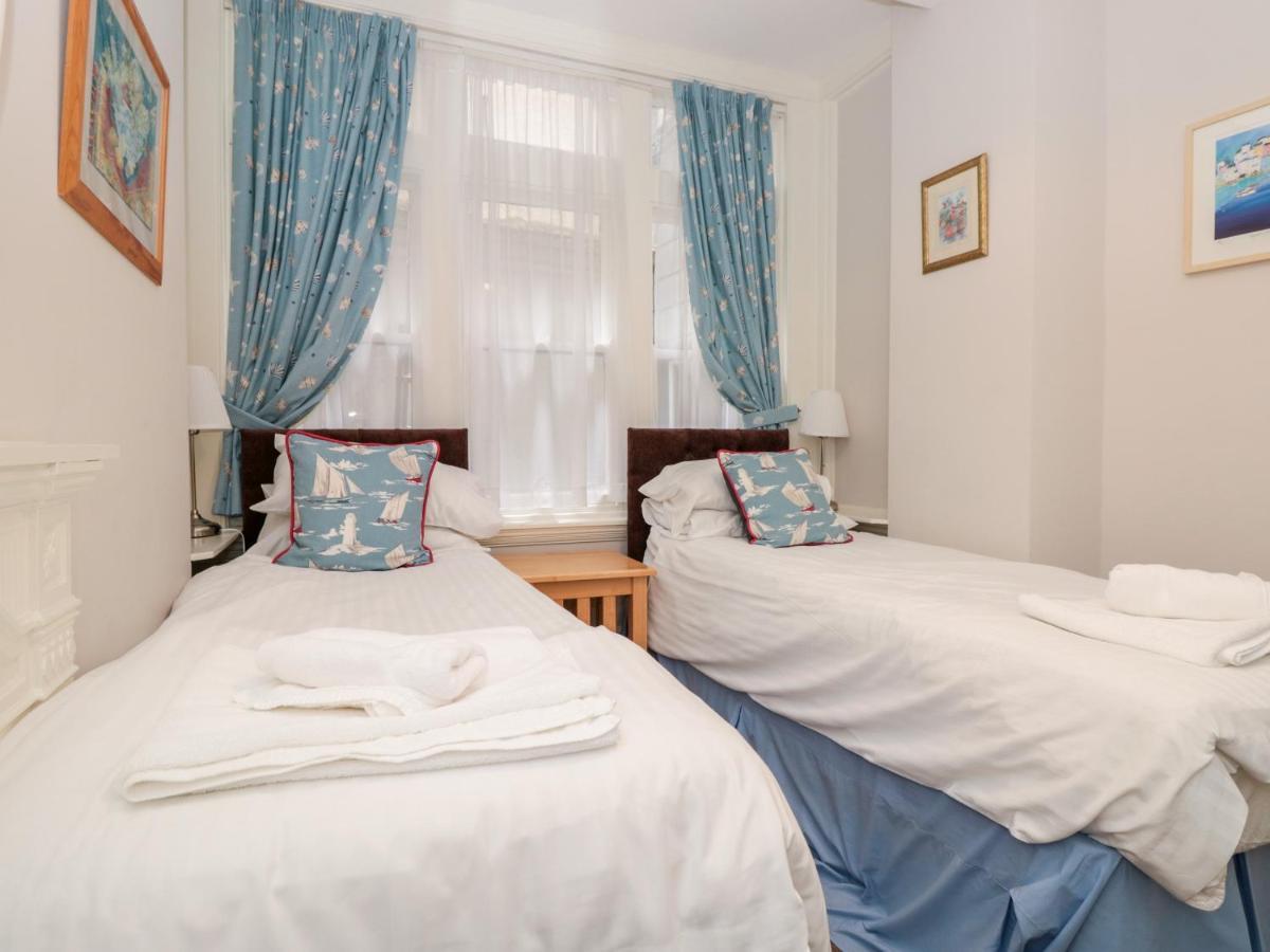 2 York House Daire Dartmouth Dış mekan fotoğraf